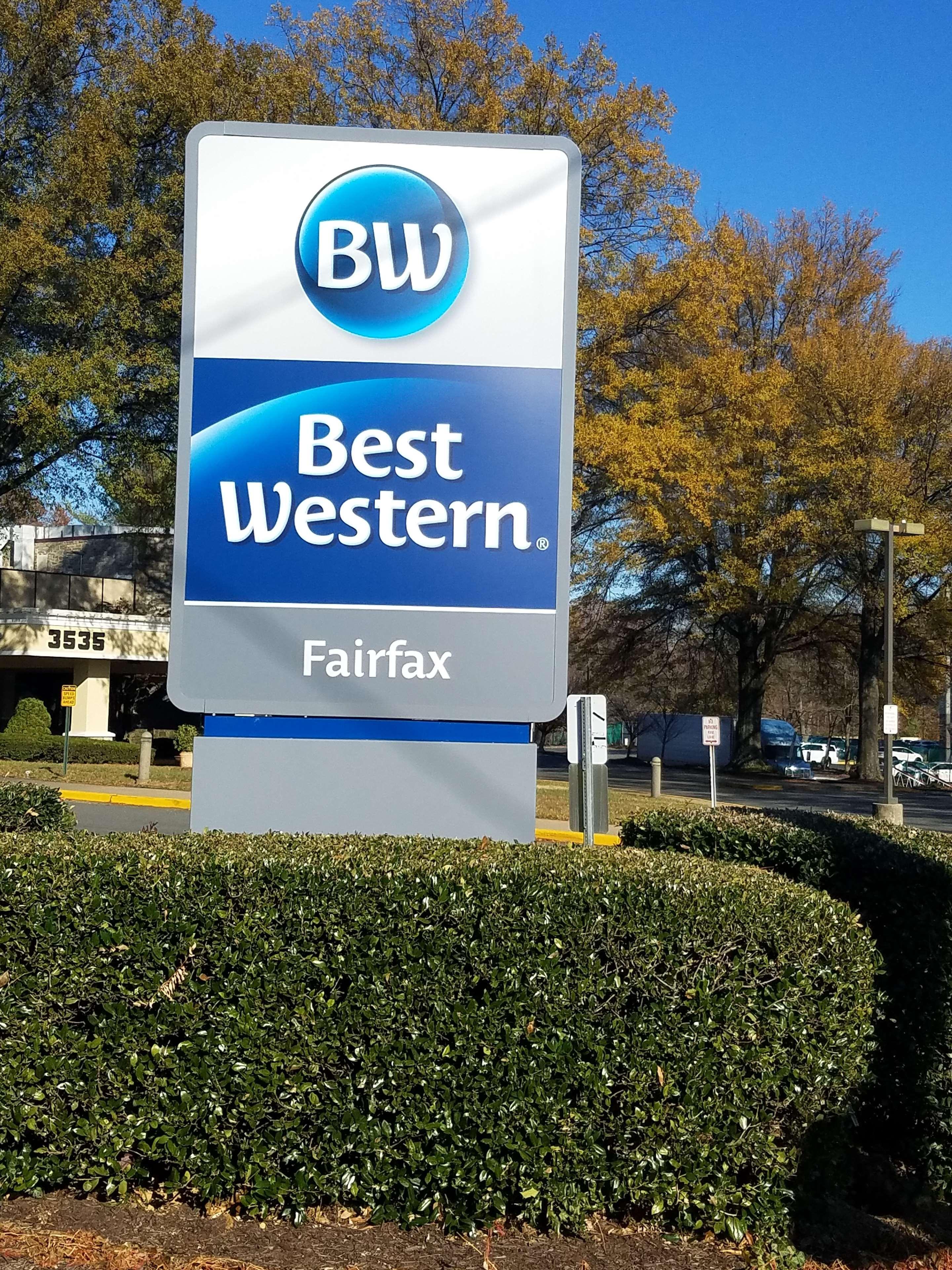 Best Western Fairfax City Buitenkant foto