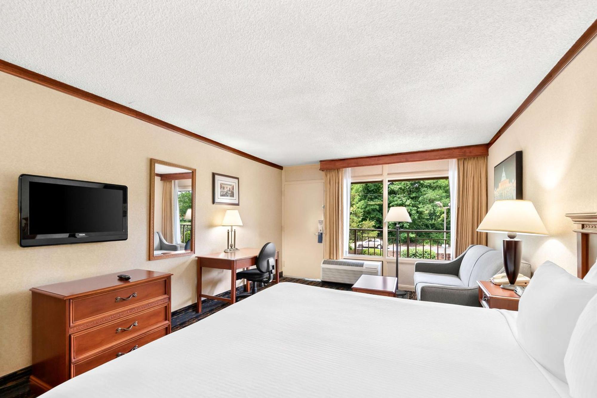 Best Western Fairfax City Buitenkant foto